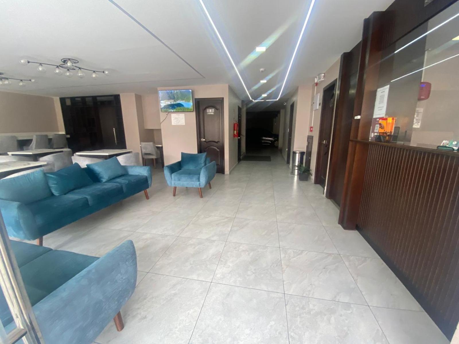 Stelar Hostal Куэнка Экстерьер фото
